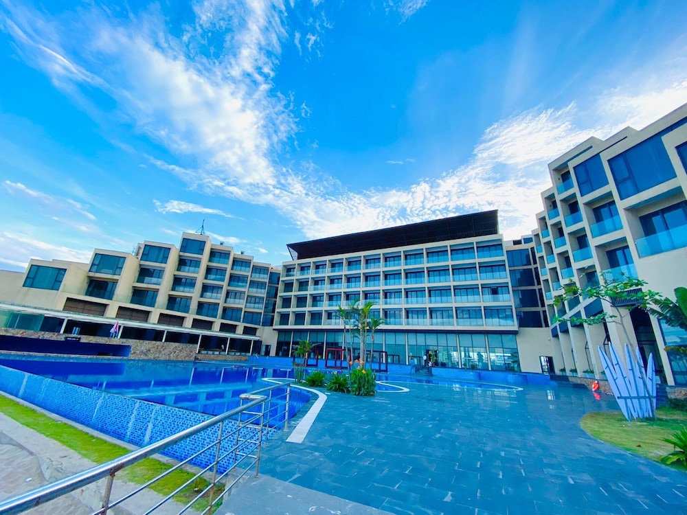 khach san muong thanh luxury xuan thanh