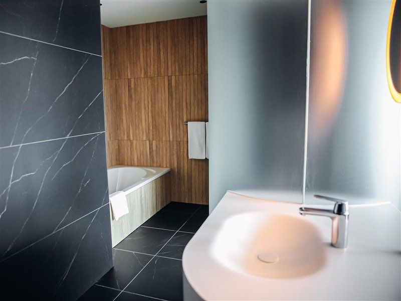 van der valk hotel schiedam