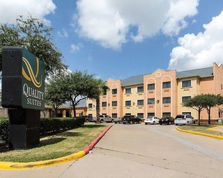 Quality Suites Houston Nw Cy-Fair,Jersey Village>>Downtown Houston,3 star