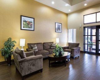 quality suites houston nw cy fair