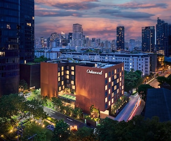 oakwood studios sukhumvit bangkok