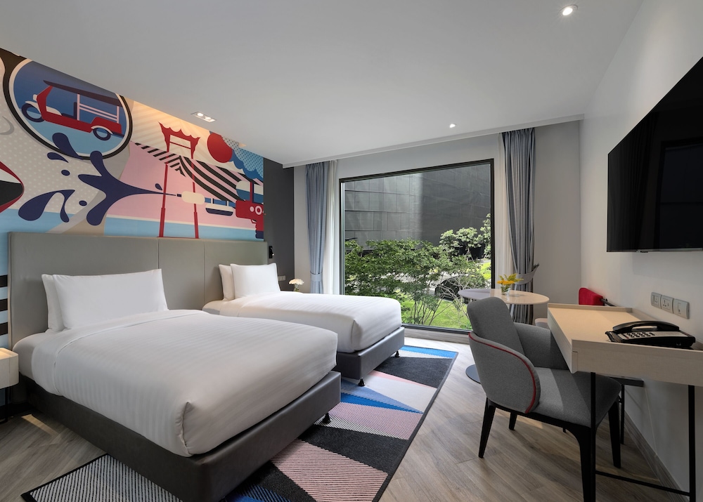 oakwood studios sukhumvit bangkok