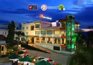 swiss belhotel silae palu