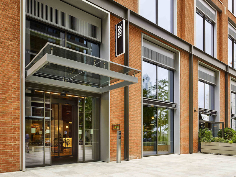 tribe london canary wharf