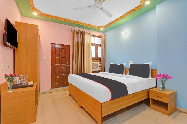 collection o hotel premier near gomti riverfront park