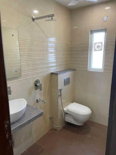 Hotel O Daffodils,New Delhi>>Gurugram,3 star