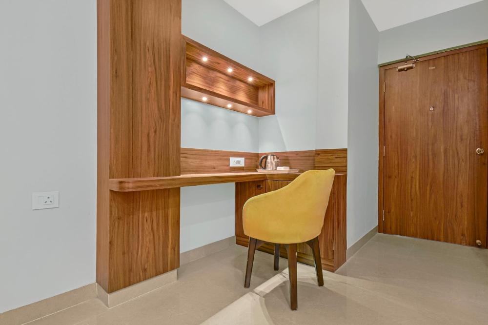 townhouse oak holiday grand