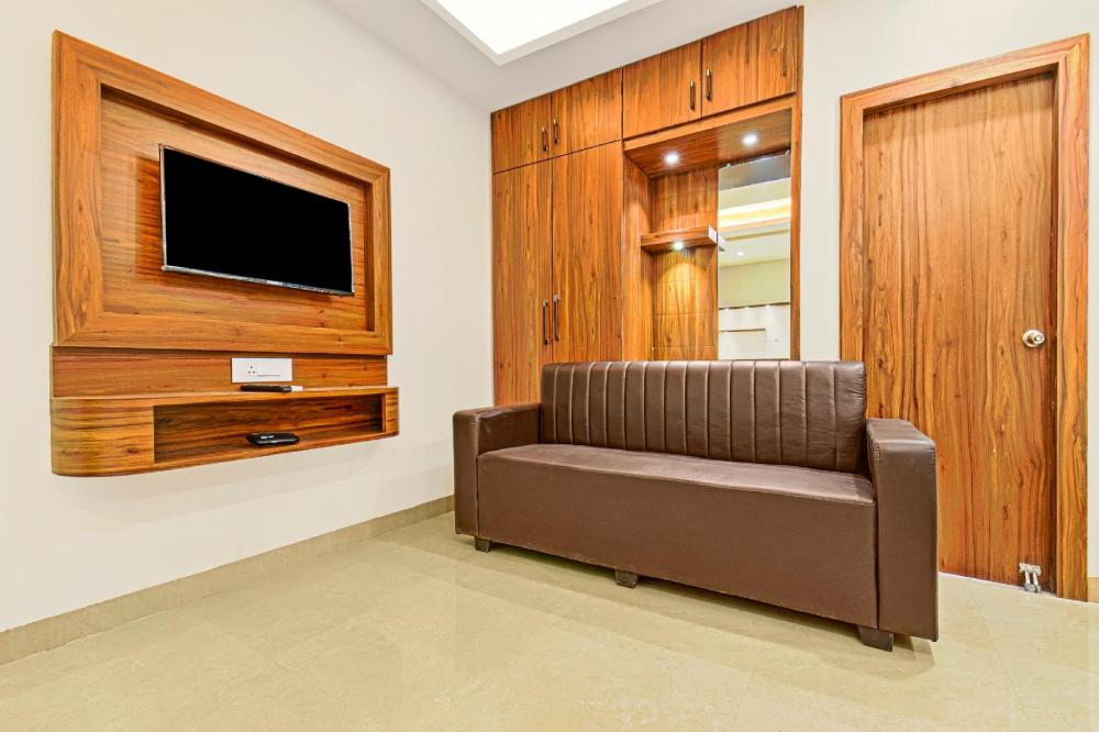 townhouse oak holiday grand