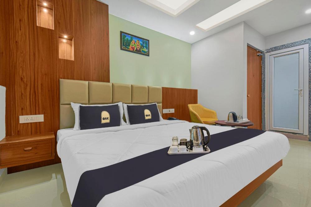 townhouse oak holiday grand