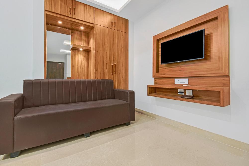 townhouse oak holiday grand