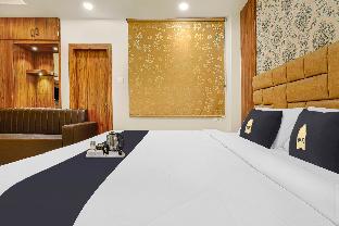 townhouse oak holiday grand