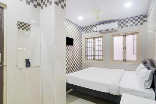 hotel o aroma classic near nampally railway station