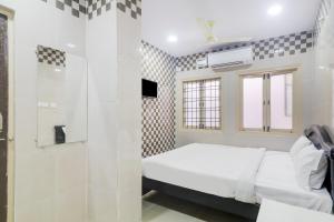 hotel o aroma classic near nampally railway station