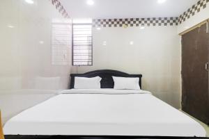 hotel o aroma classic near nampally railway station