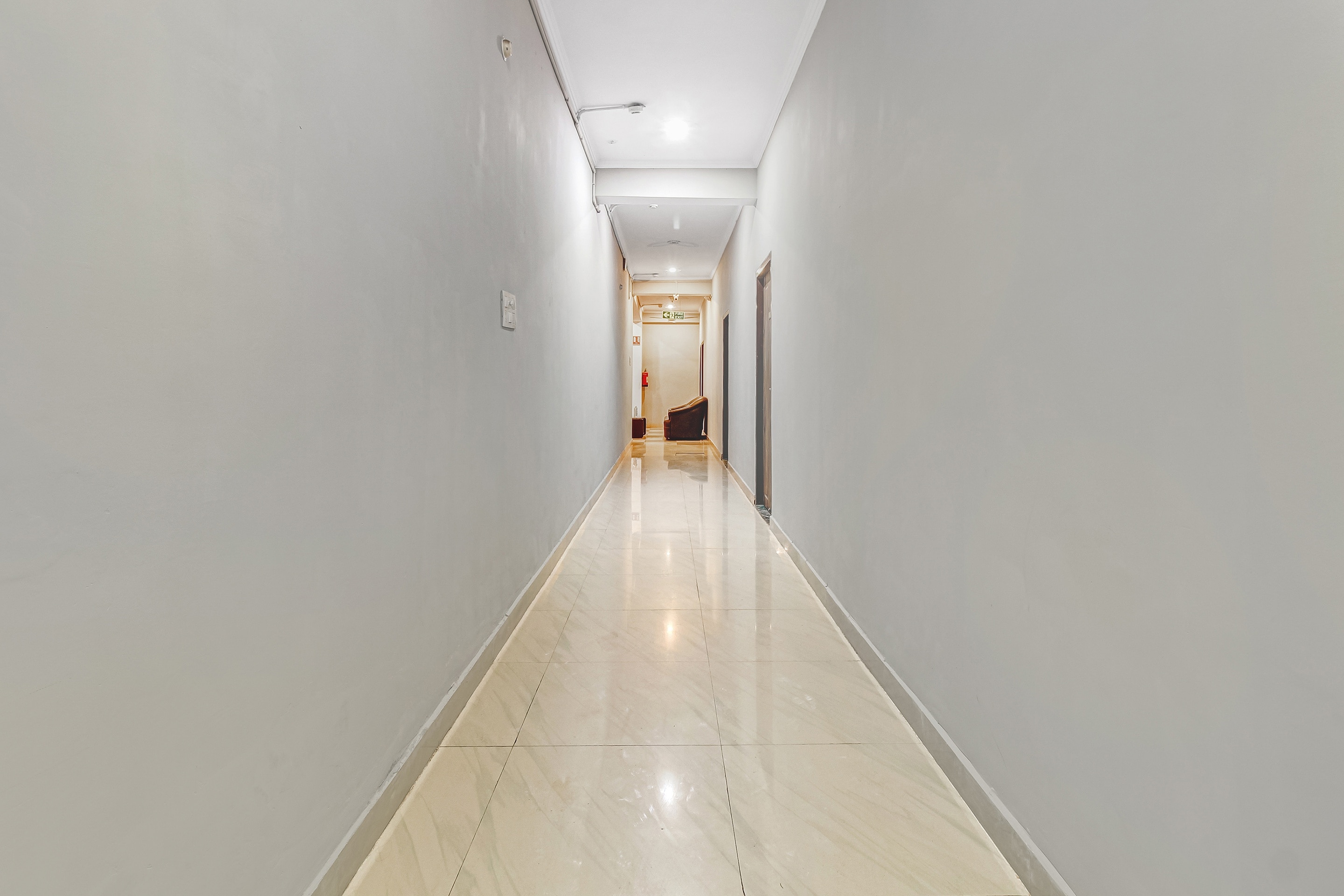 super hotel o oriphic inn