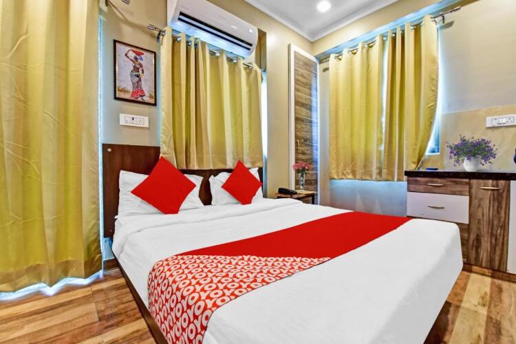 oyo 84809 hotel shiv kalpana