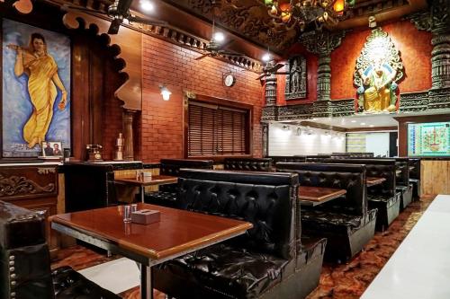 townhouse oak gharonda residency near sant tukaram nagar metro station