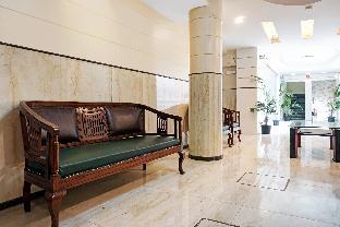 townhouse oak gharonda residency near sant tukaram nagar metro station