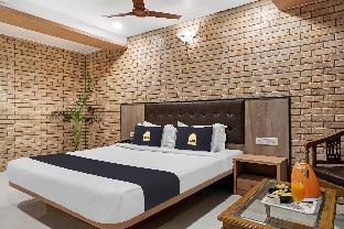 townhouse oak gharonda residency near sant tukaram nagar metro station