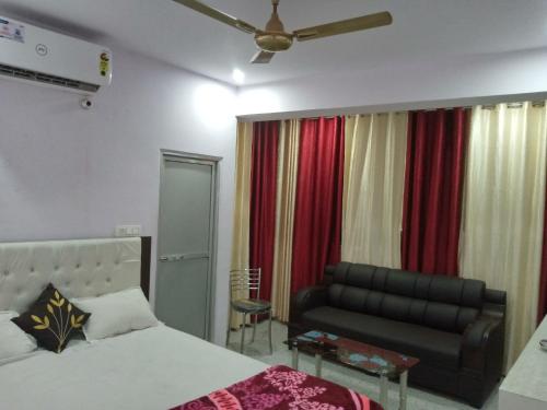 hotel o om shanti