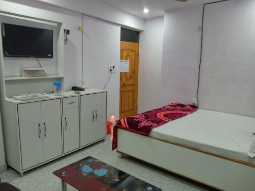 hotel o om shanti