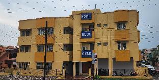 pop hotel blue star