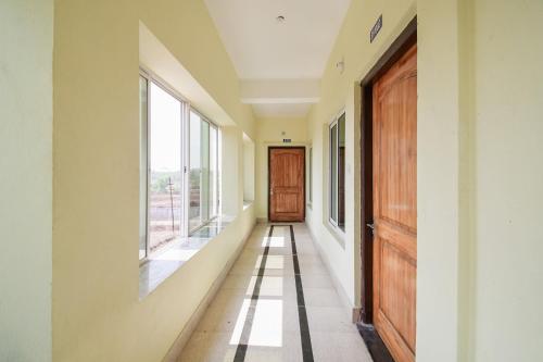 hotel o u tech hotel and restaurant