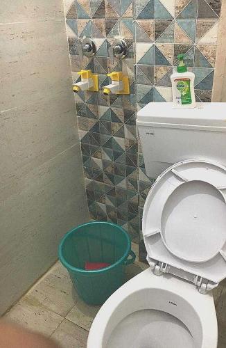 Hotel O The Limestone,Faridabad>>Delhi,3 star