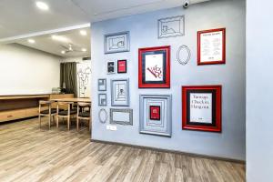 townhouse de alphabet hotel
