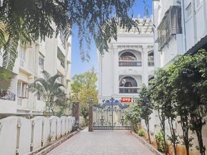 super hotel o alpine glow crest