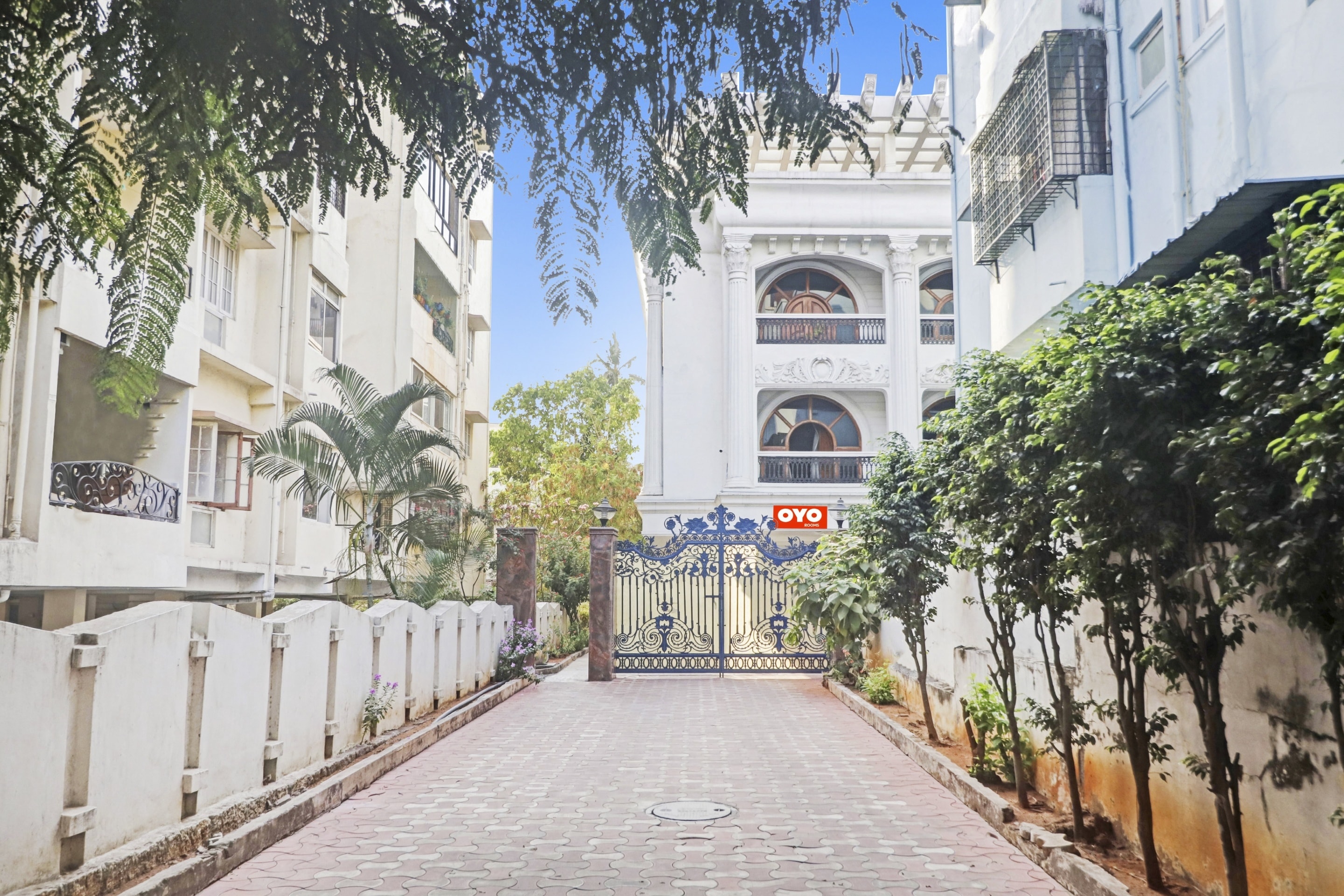 super hotel o alpine glow crest