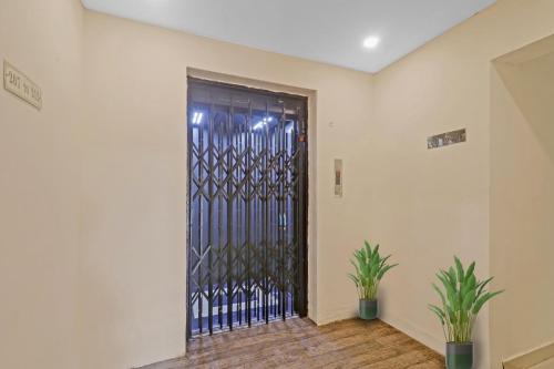 Hotel O City Holiday,Dilsukhnagar>>Hyderabad,3 star