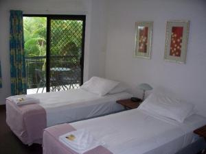 bohemia resort cairns