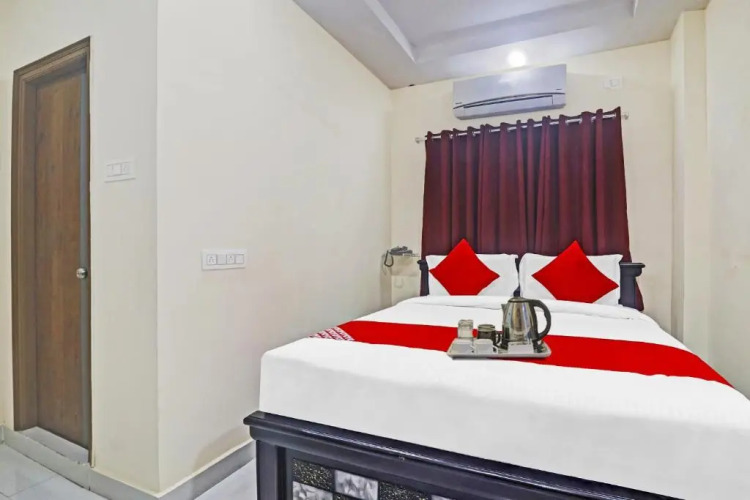 super hotel o qualia pride financial district