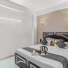 hotel o noida premium inn