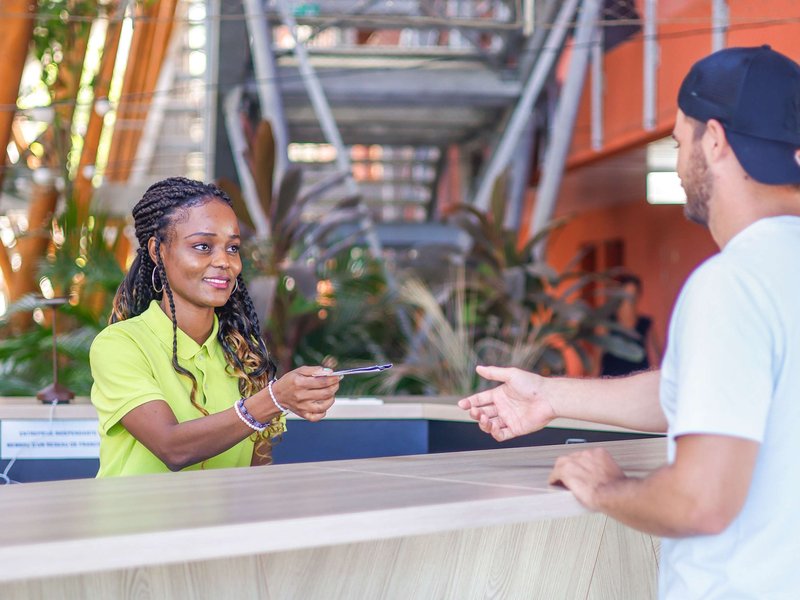 ibis styles mayotte aeroport