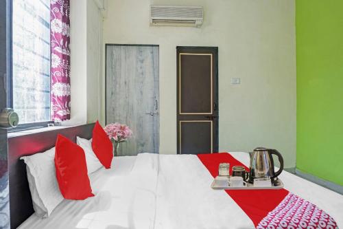 Via Rk Exclusive,Phase 1>>Pune,3 star