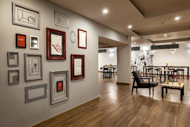 townhouse hotel spotlight