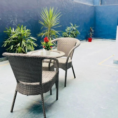 bluo modern 1bhk dlf galleria market