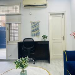 bluo modern 1bhk dlf galleria market