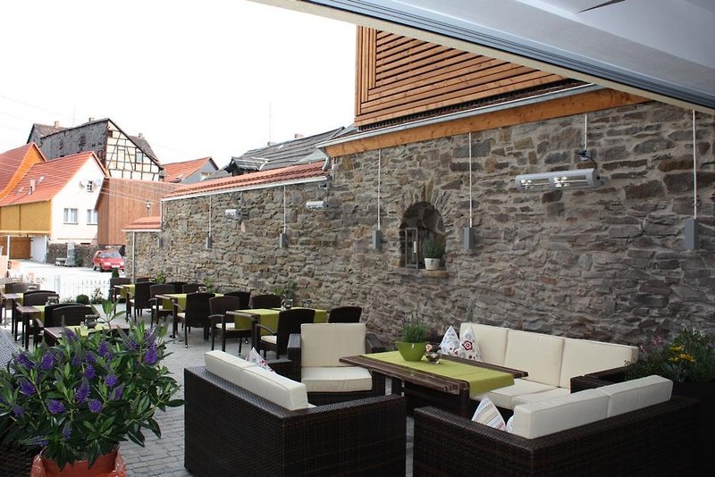 ringhotel schlossberg neustadt