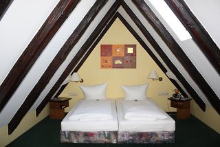 ringhotel schlossberg neustadt