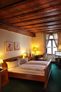 ringhotel schlossberg neustadt