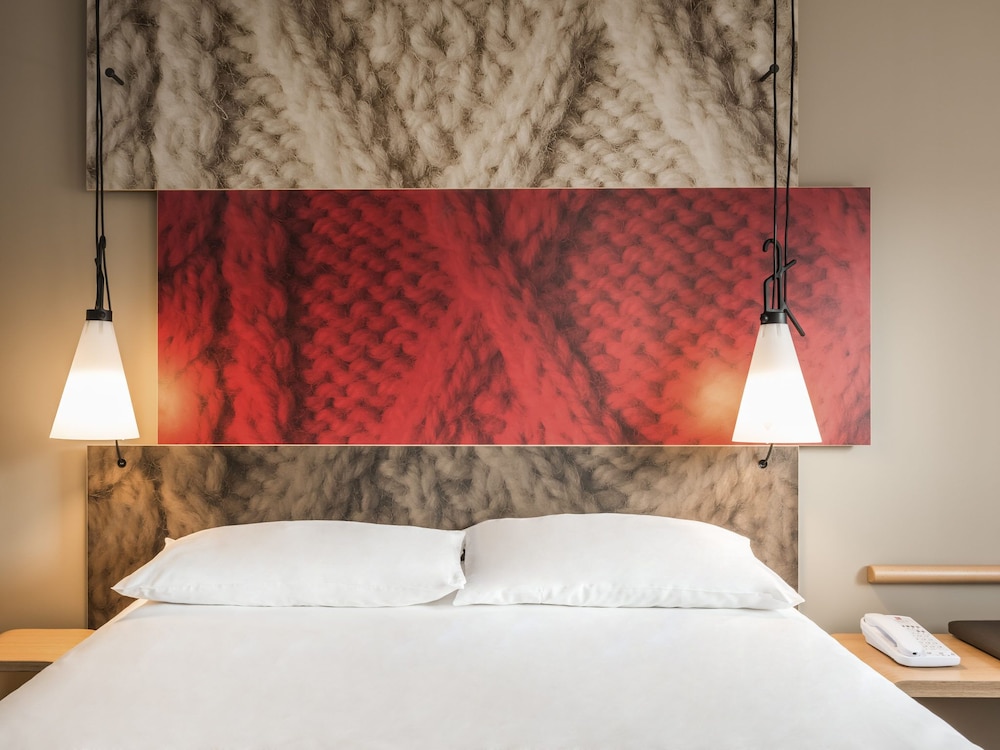 ibis paris gare montparnasse catalogne