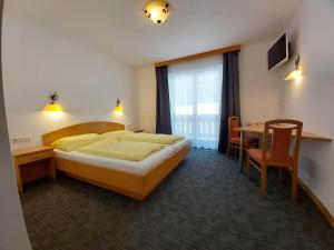 Hotel Wasserfall,Fusch An Der Grossglocknerstrasse>>Austrian Alps,3 star