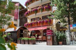 Am Dorfplatz Suites - Adults Only,Innsbruck>>Austrian Alps,4 star