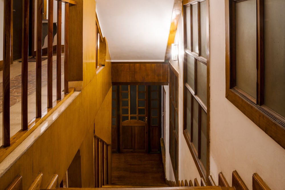 gangtok central rooms near mg marg