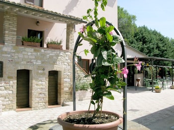 green village assisi