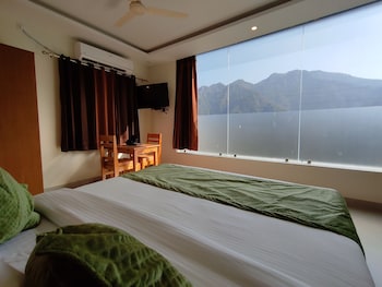 shivansh green resort