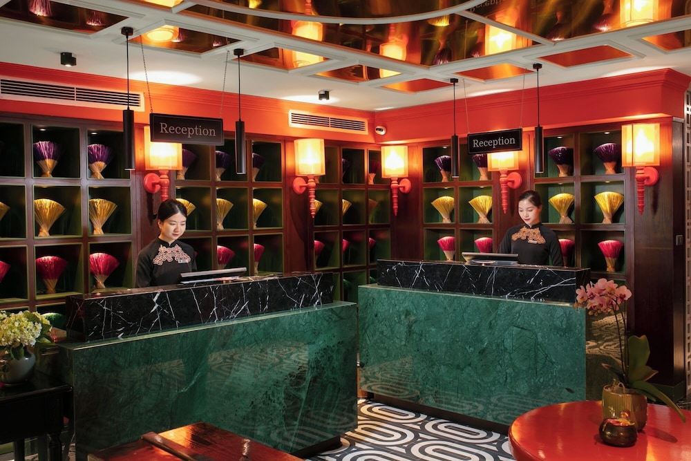 lhotel du lac hanoi